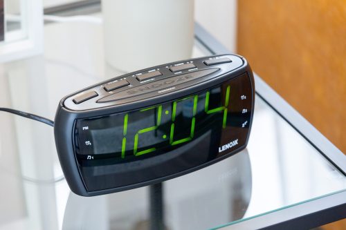 Large Number Alarm Clock & AM/FM Radio, Bold Green LED Time Screen