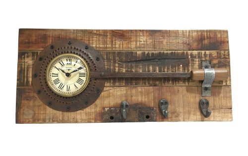 Wall Clock – Frying Pan On Recycled Wood
